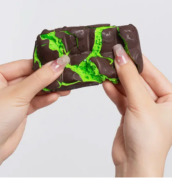 Wax Squishies® Chocolate Bar Wax Crackle Fidget Clay Toy (1pc)